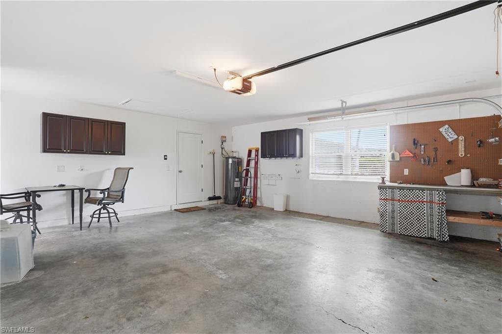 13794 River Forest DR-34