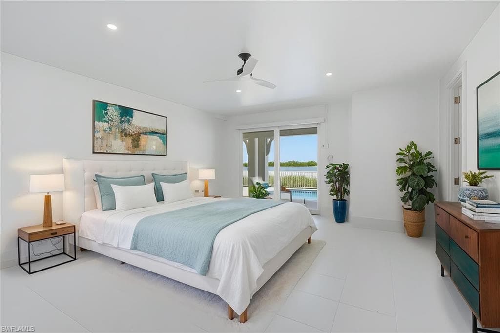 158 Beach DR-42