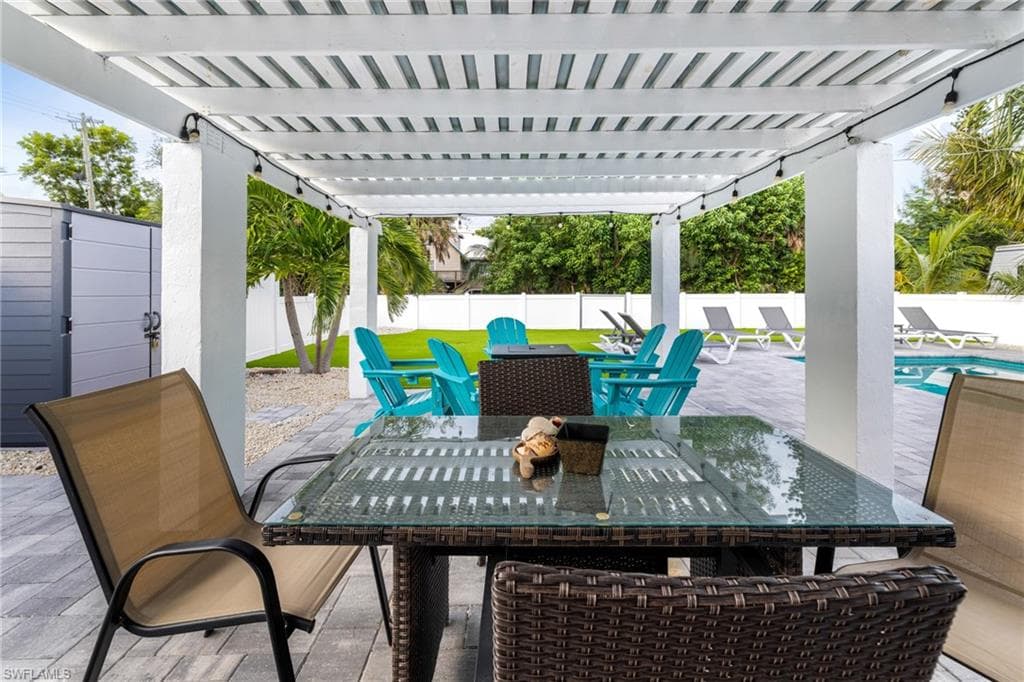 4831 Coquina RD-26