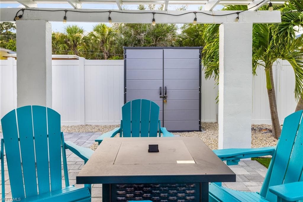 4831 Coquina RD-34