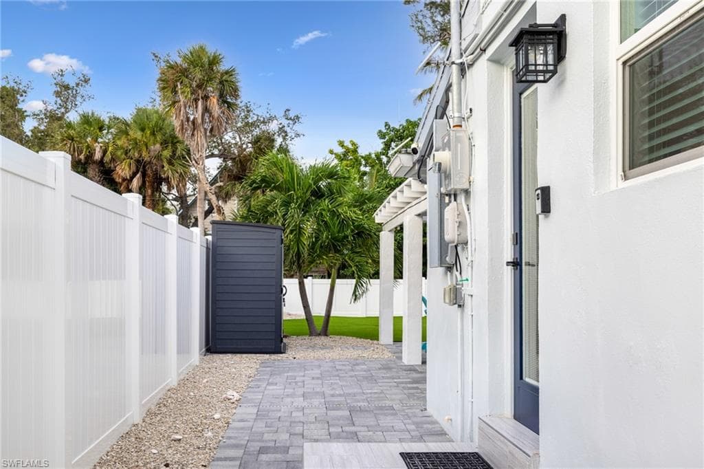 4831 Coquina RD-48