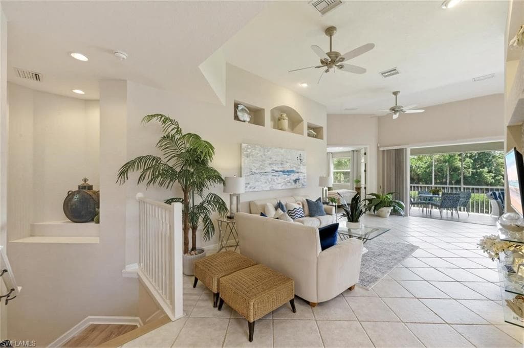 6822 Ascot DR 202-2