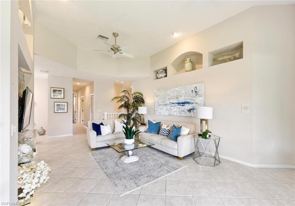 6822 Ascot DR 202-7