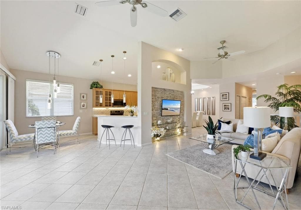 6822 Ascot DR 202-5