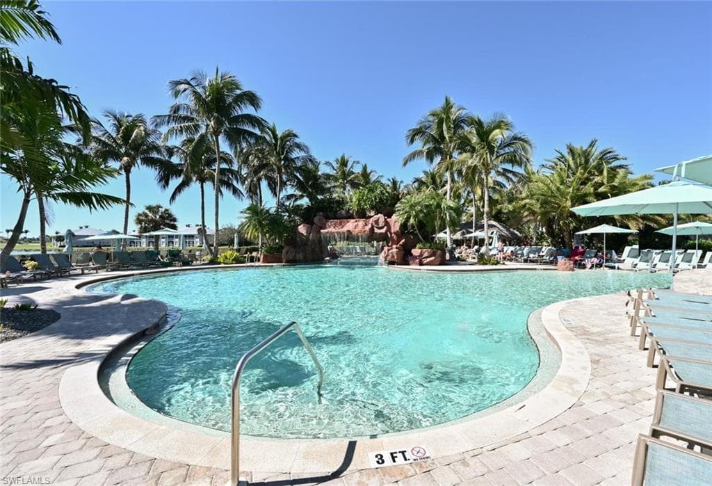 6822 Ascot DR 202-35
