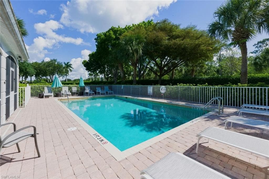 6822 Ascot DR 202-31