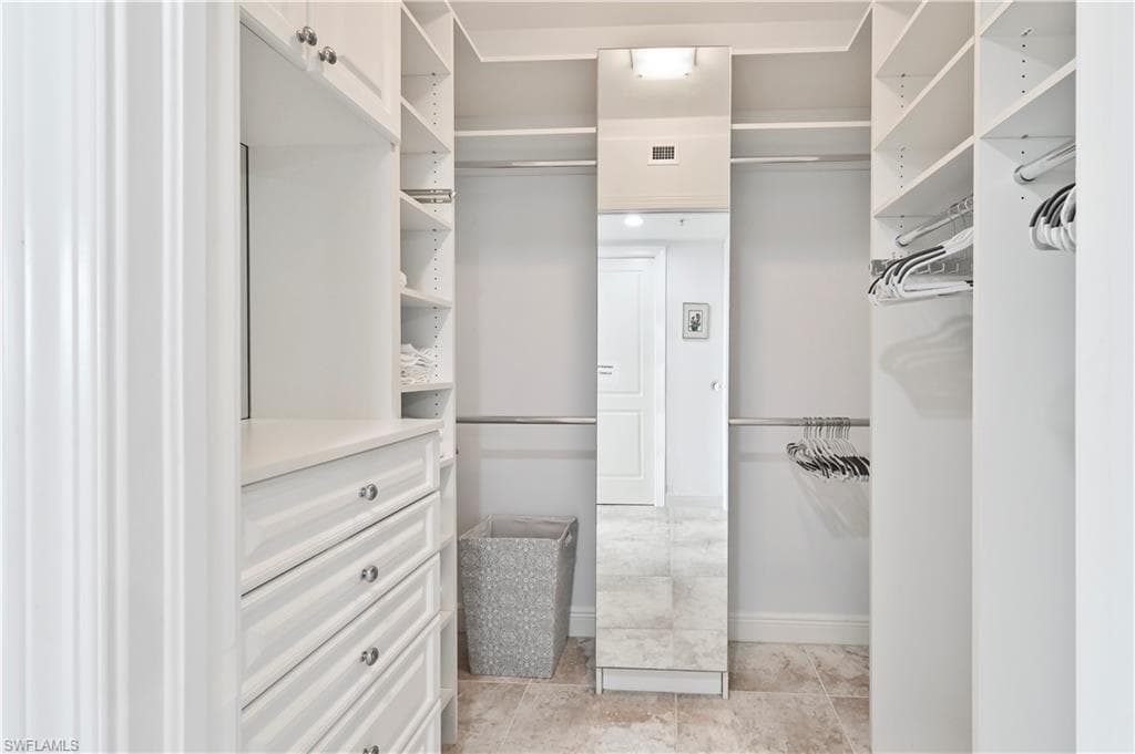 23850 Via Italia CIR 404-20