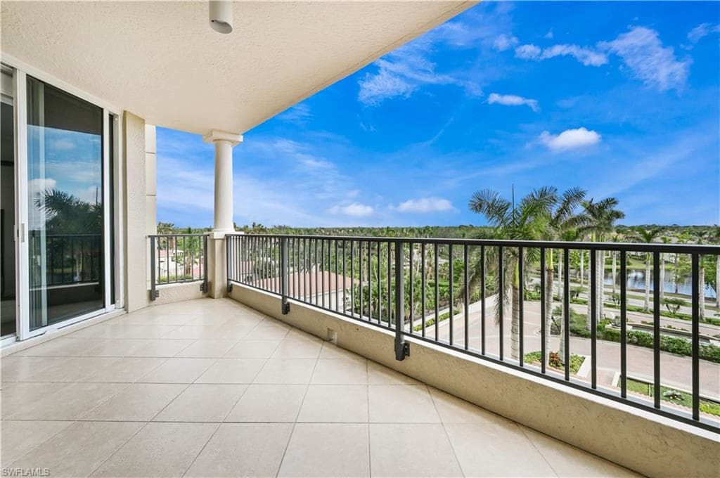 23850 Via Italia CIR 404-39