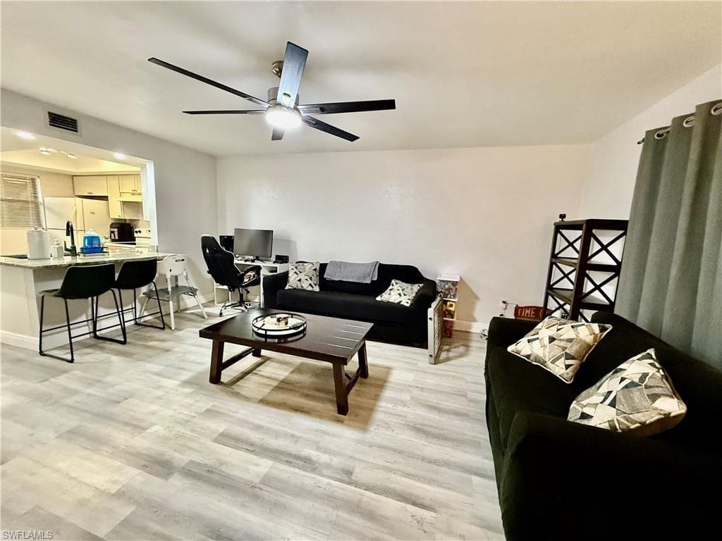 2133 Golfside Village DR-11