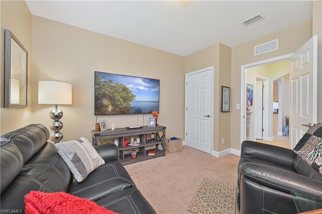 2877 Apple Blossom DR-13