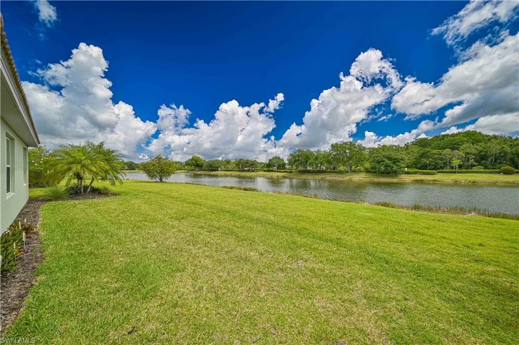 2877 Apple Blossom DR-3