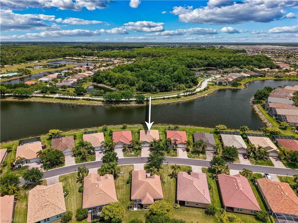 2877 Apple Blossom DR-36