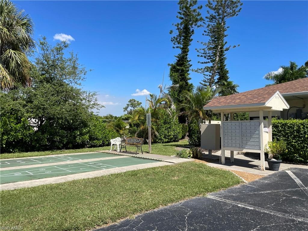 6184 Michelle WAY 213-16