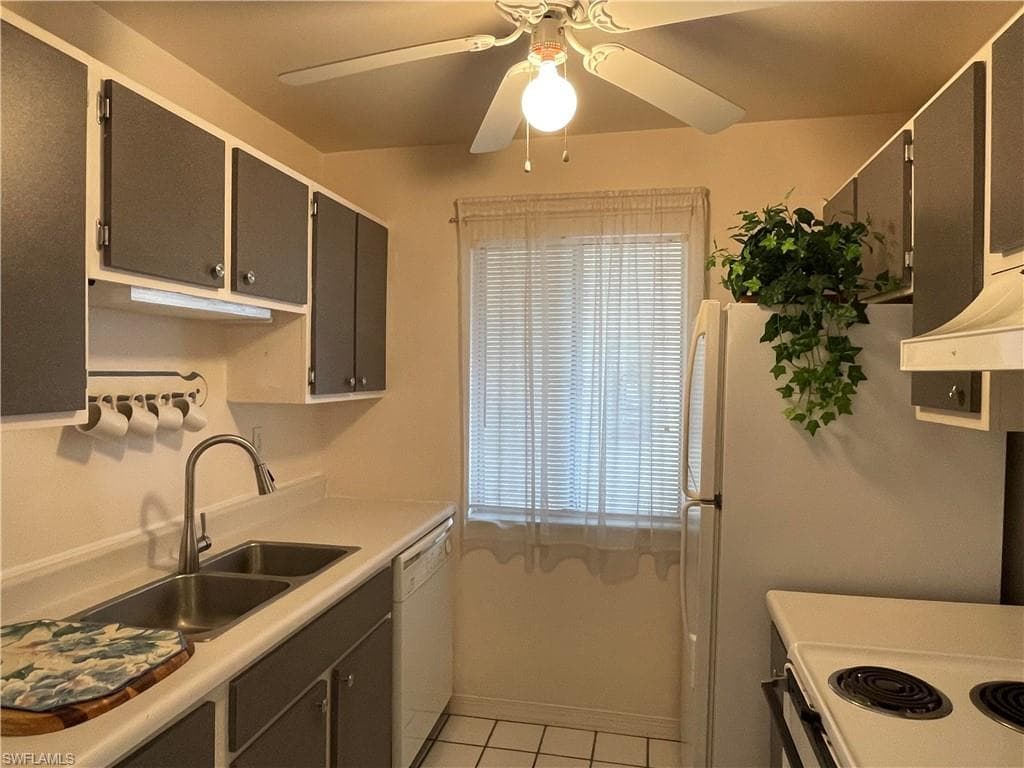 6184 Michelle WAY 213-5