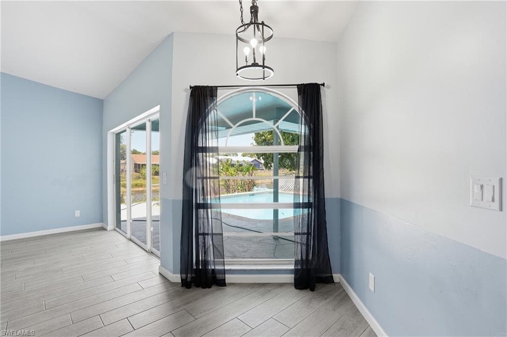17306 Meadow Lake CIR-17