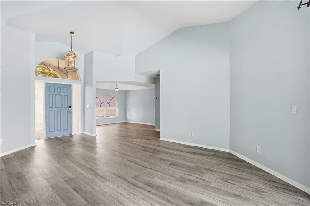 17306 Meadow Lake CIR-5