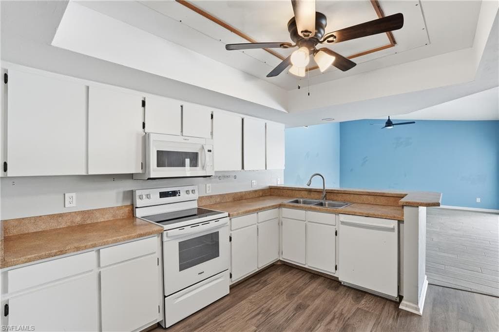 17306 Meadow Lake CIR-10
