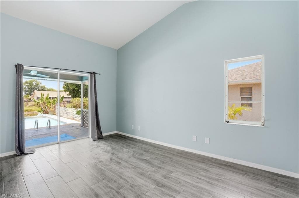 17306 Meadow Lake CIR-19