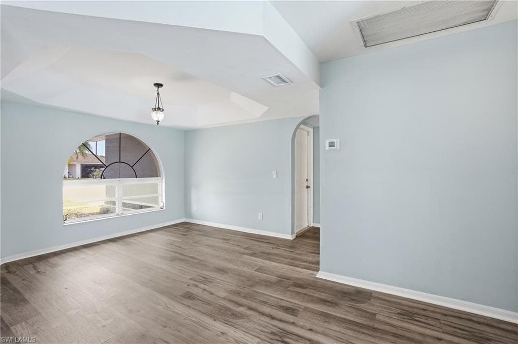 17306 Meadow Lake CIR-8