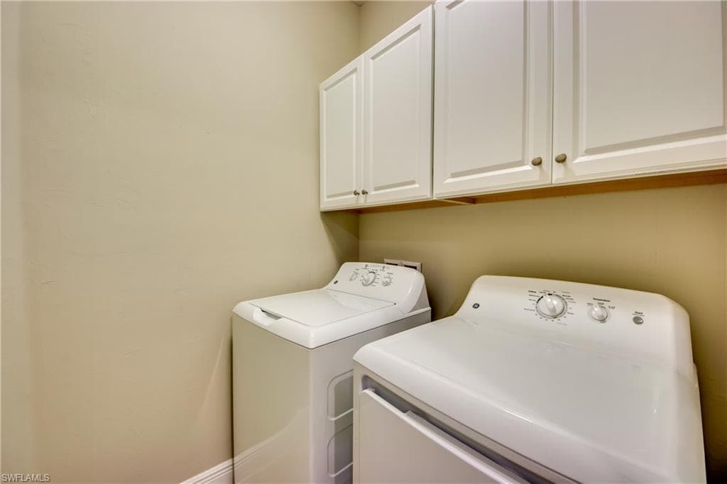 4420 Waterscape LN-18