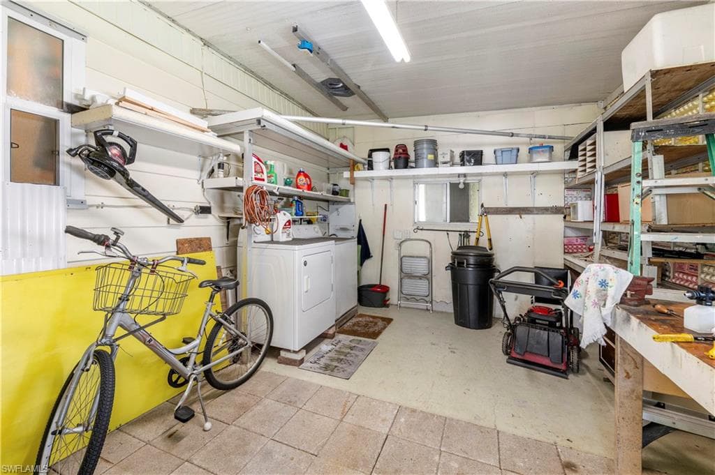 280 Grassy Key LN-16