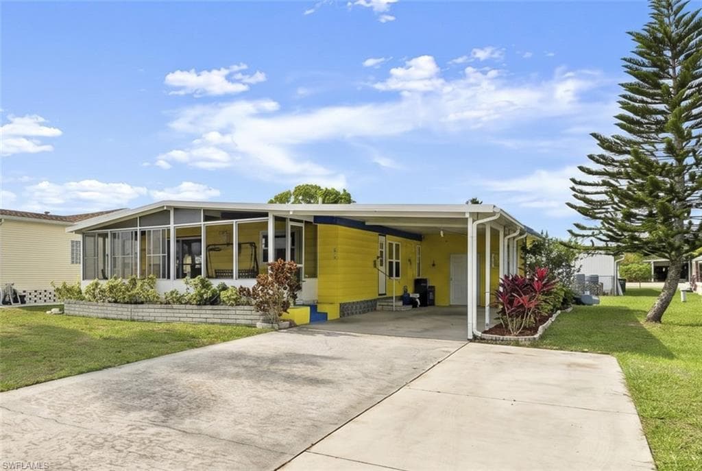 280 Grassy Key LN-1