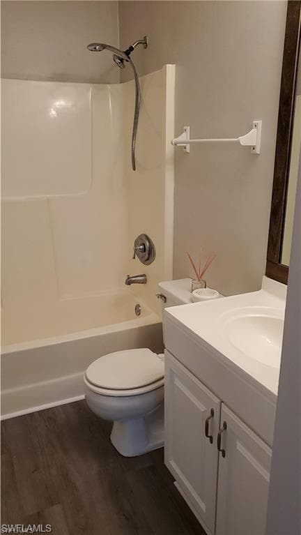27599 Lime ST-16