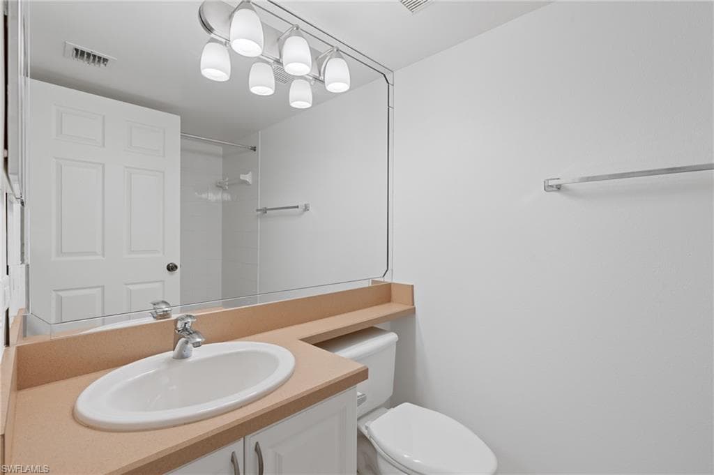 8940 Colonnades CT E 734-20