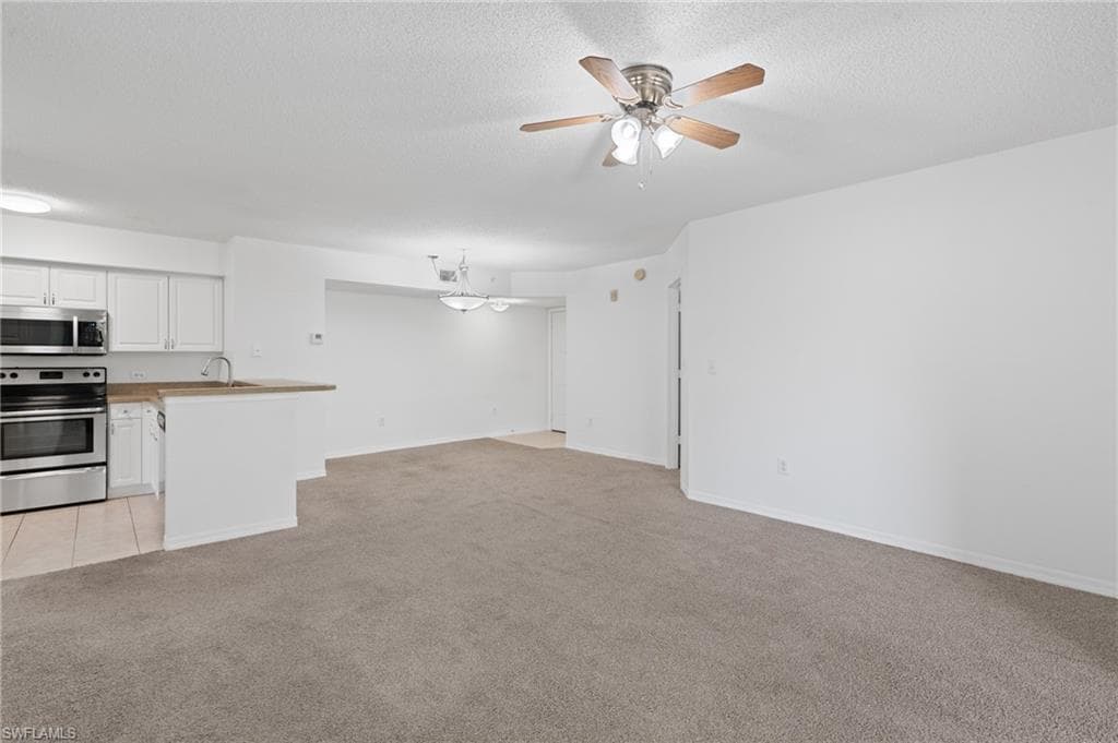 8940 Colonnades CT E 734-11