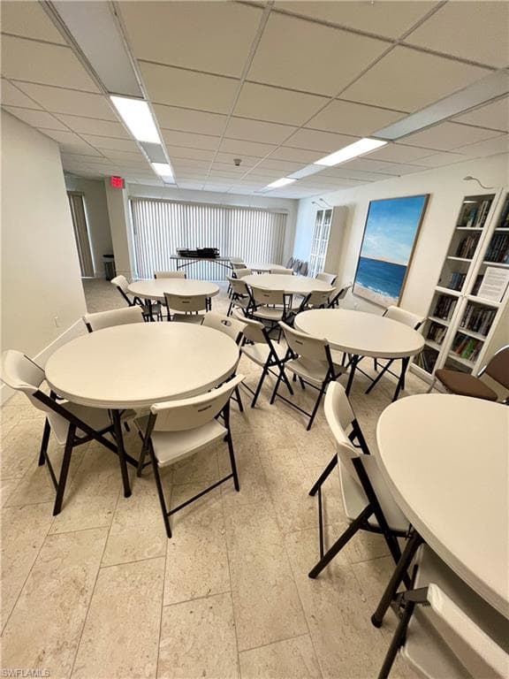 60 Pelican ST W 202-16