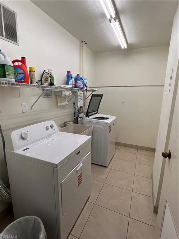 60 Pelican ST W 202-21