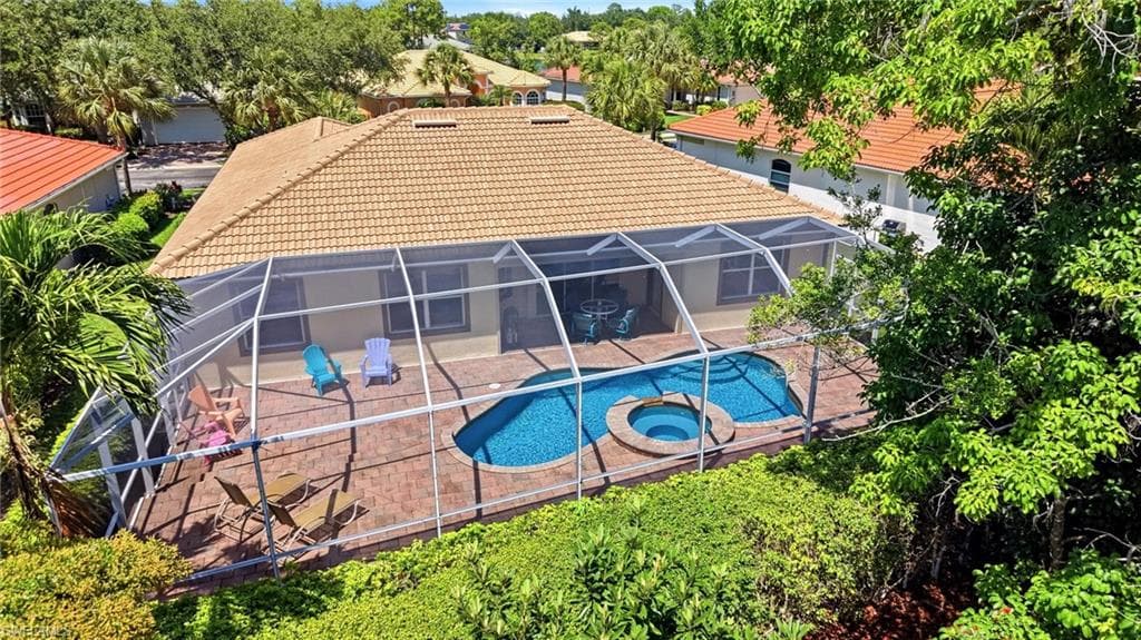3951 Ruxton RD-32