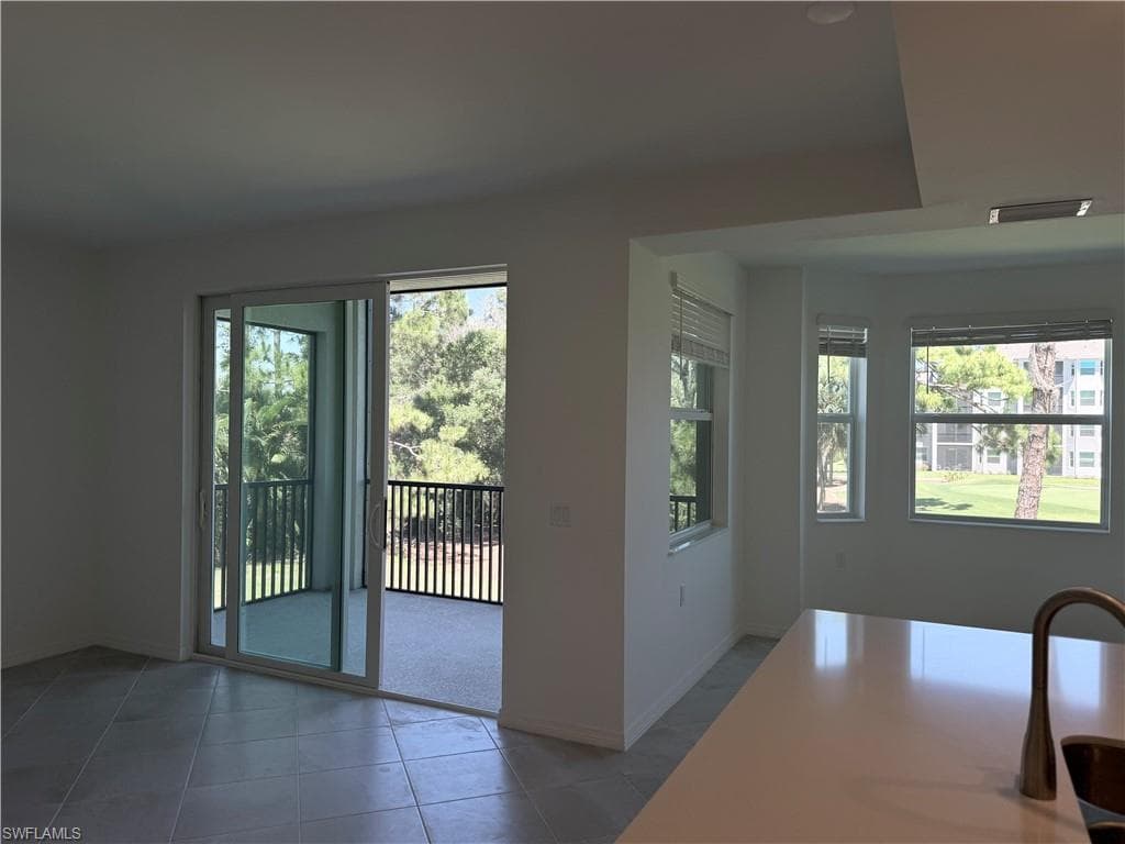 18421 Copperhead CT N 222-25