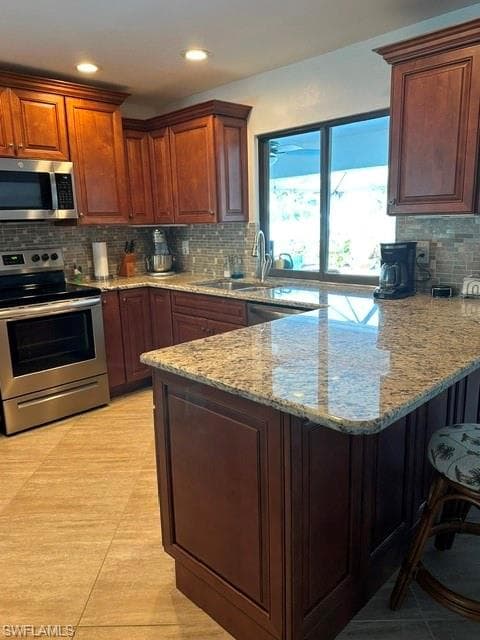 27124 Edenbridge CT-7