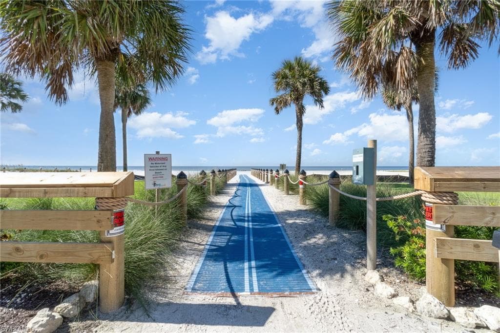 2810 Estero BLVD 511-28