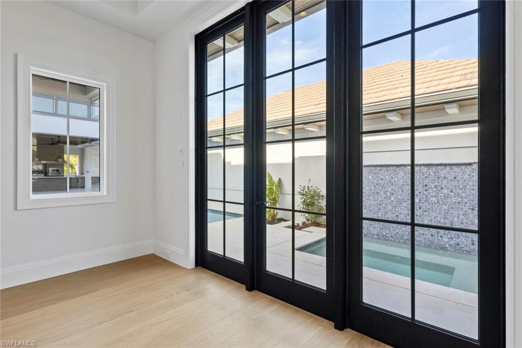 1707 3rd ST S-15