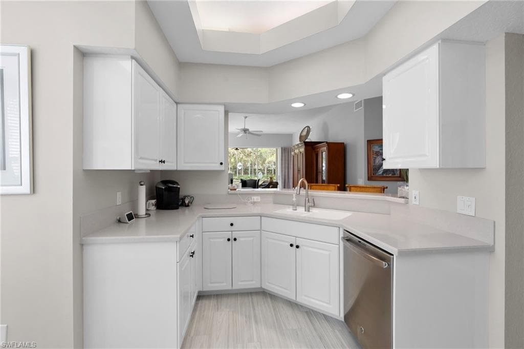 1896 Seville BLVD 1711-11