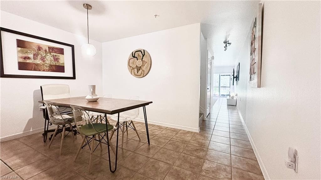 9064 Gervais CIR 105-11