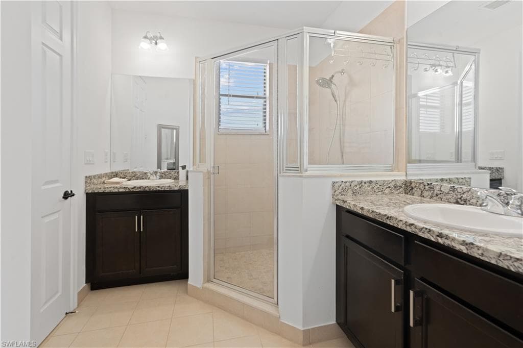 5402 Ferris AVE-12