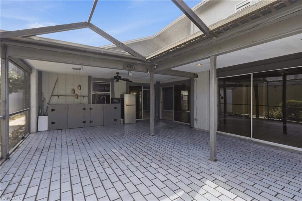 9753 Maplecrest CIR-28