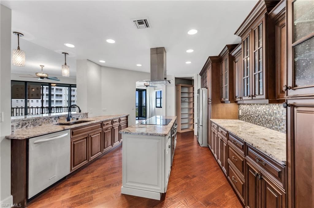 11640 Court Of Palms 301-7