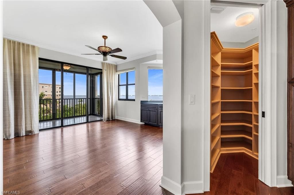 11640 Court Of Palms 301-11
