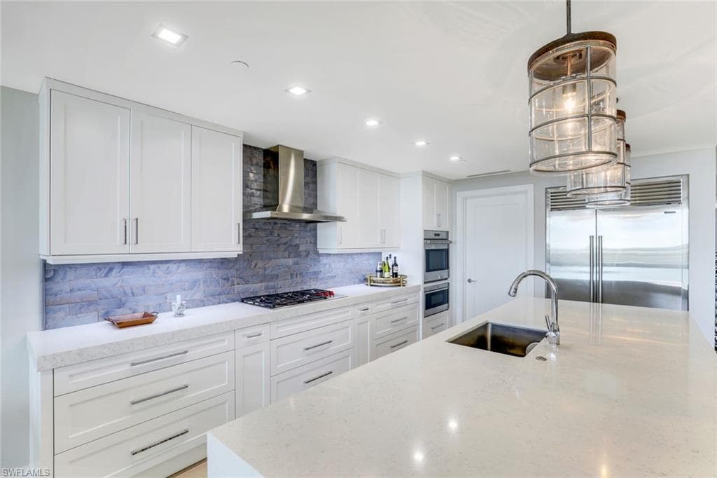 13915 Old Coast RD 502-5