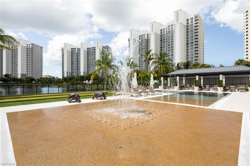 13915 Old Coast RD 502-33