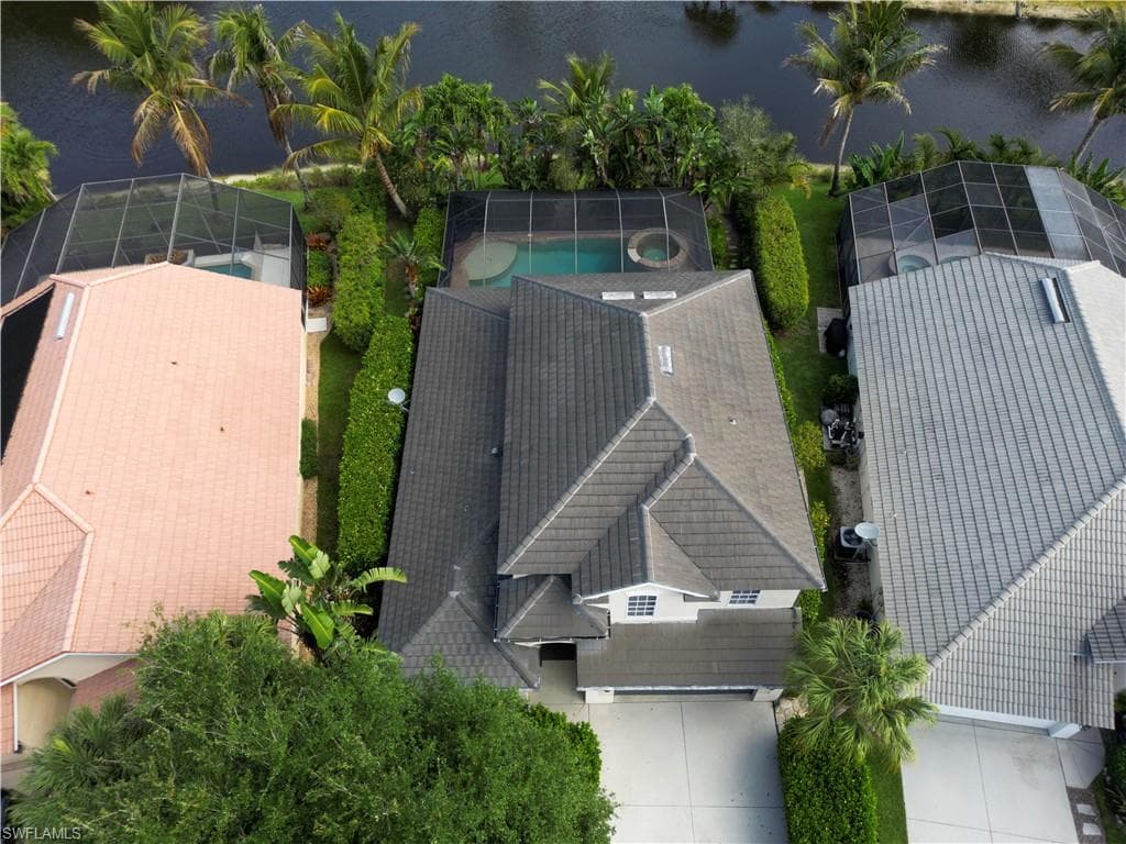 6772 Southern Oak CT-22