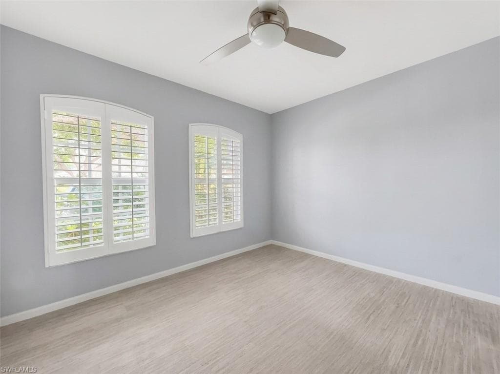 6772 Southern Oak CT-7