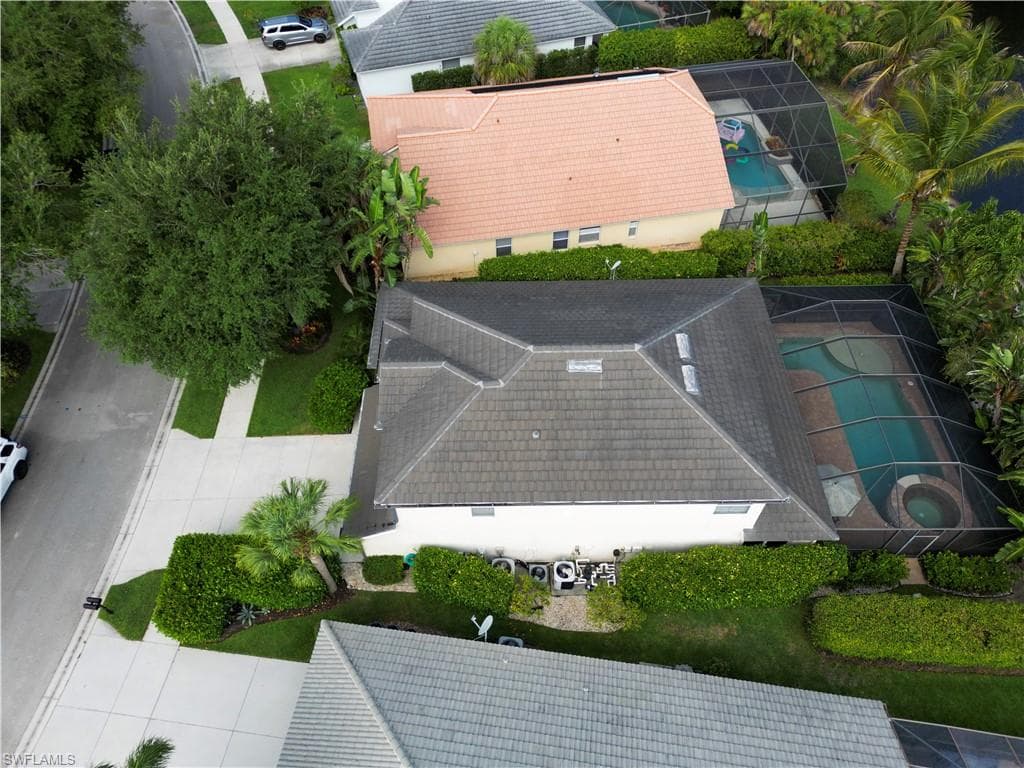 6772 Southern Oak CT-24