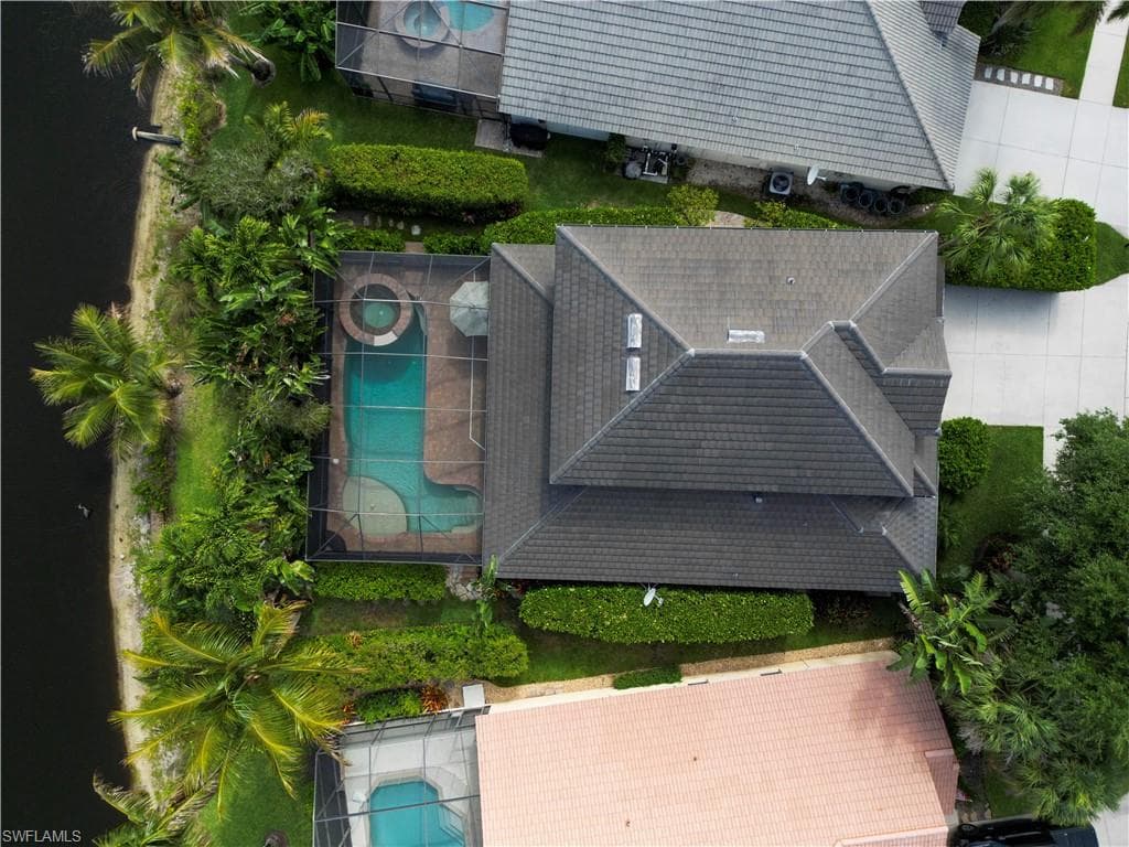 6772 Southern Oak CT-25