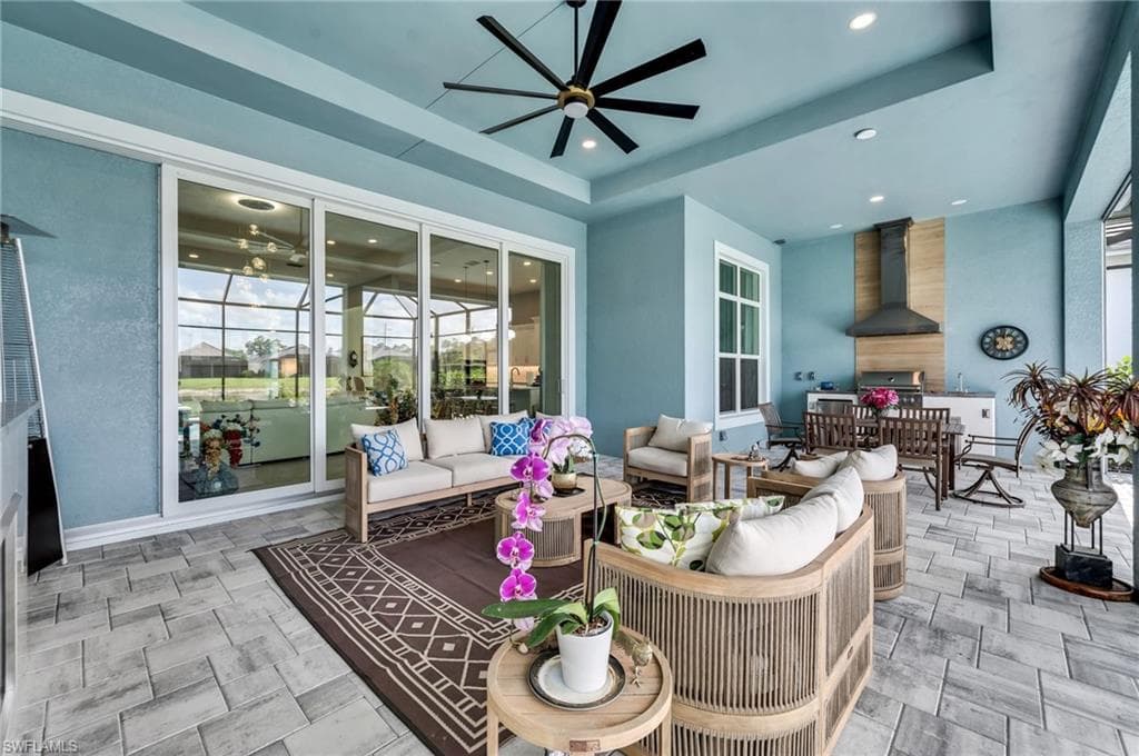 9671 Moonflower Court-23