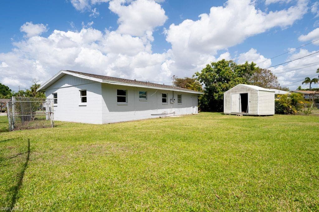 4631 New Haven DR-4